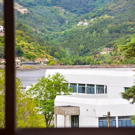 Hotel Douro Marina & Resende