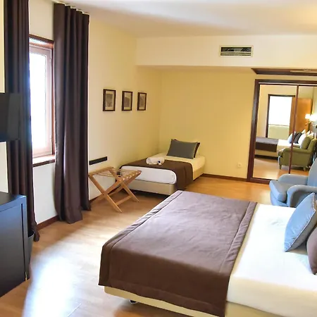 Douro Marina & 4*