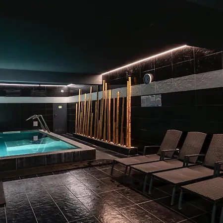 Douro Marina & Hotel