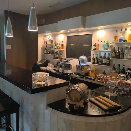Douro Marina & 4* רסנדה