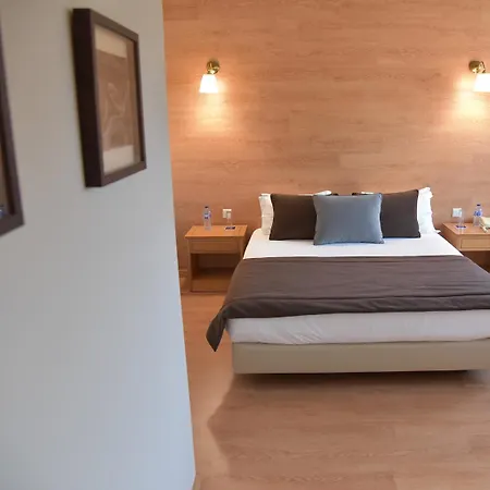 Douro Marina & Hotel 4*