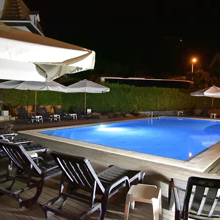 Douro Marina & Hotel 4*