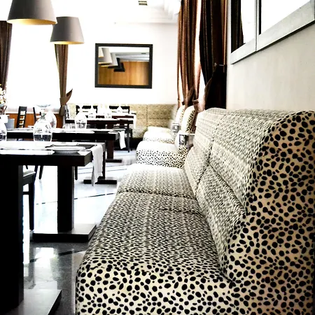 Douro Marina & Hotel 4*