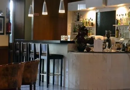 Douro Marina & Hotel 4*