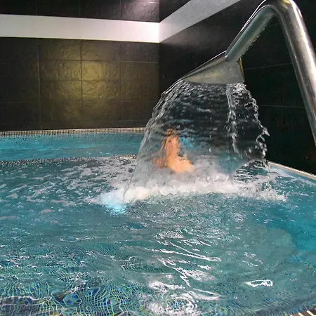 Douro Marina & Hotel 4*