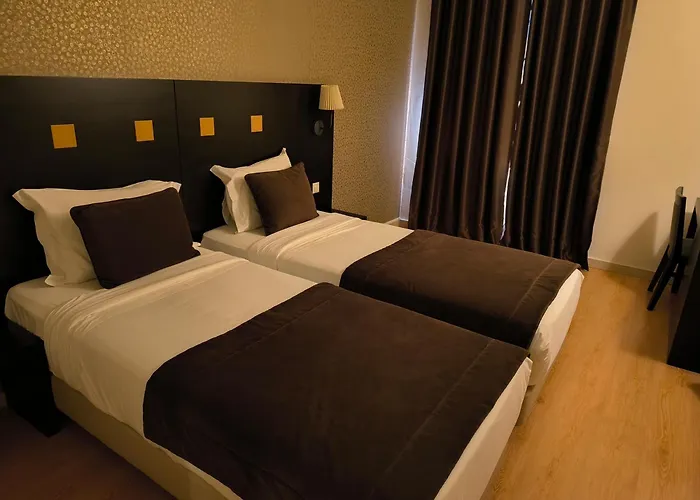 Hotel Douro Marina & 4*