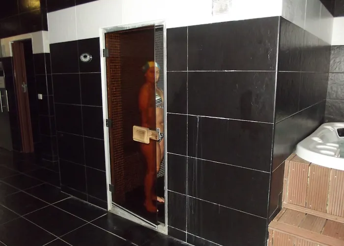 Douro Marina & 4* 雷森迪