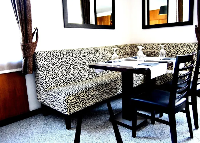 Douro Marina & Hotel