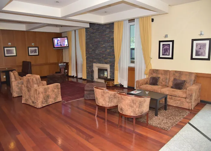 Hotel Douro Marina & 4*