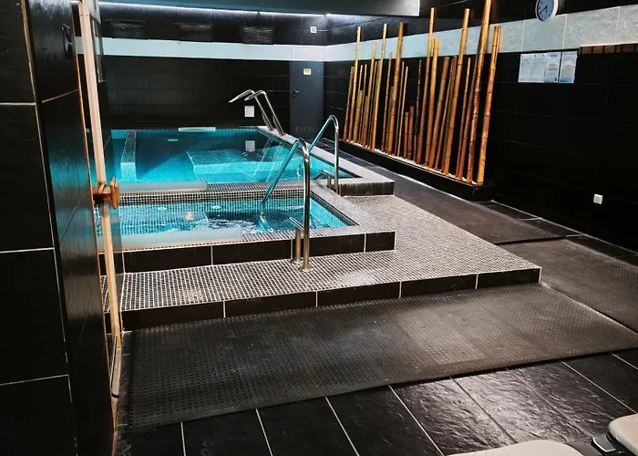 Douro Marina & 酒店