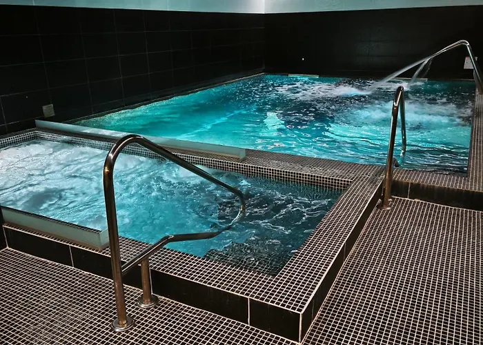 Hotel Douro Marina & 4*