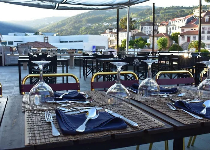 Douro Marina & 4*
